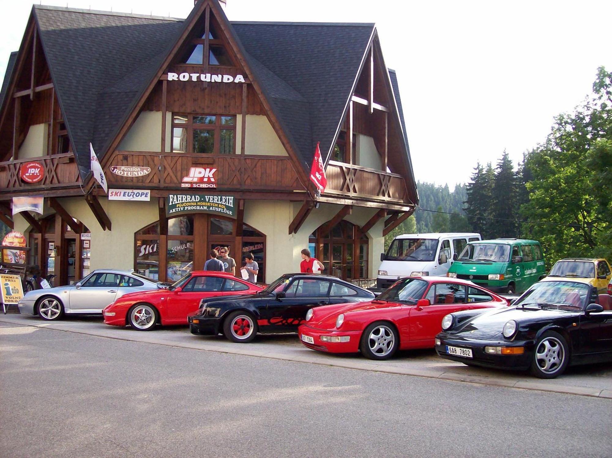 Penzion Rotunda ハルラホフ エクステリア 写真